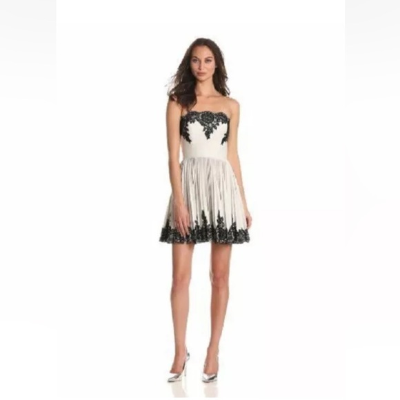 Robert Rodriguez Strapless Pleated Silk-Satin Mini Dress w/ Black Lace  - Size 0 - Picture 2 of 16